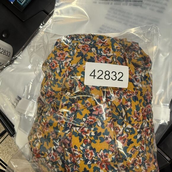 Max Studio Wrap Dress Women S Small Yellow Floral Midi Tasseled Belted V-Neck - Picture 7 of 7